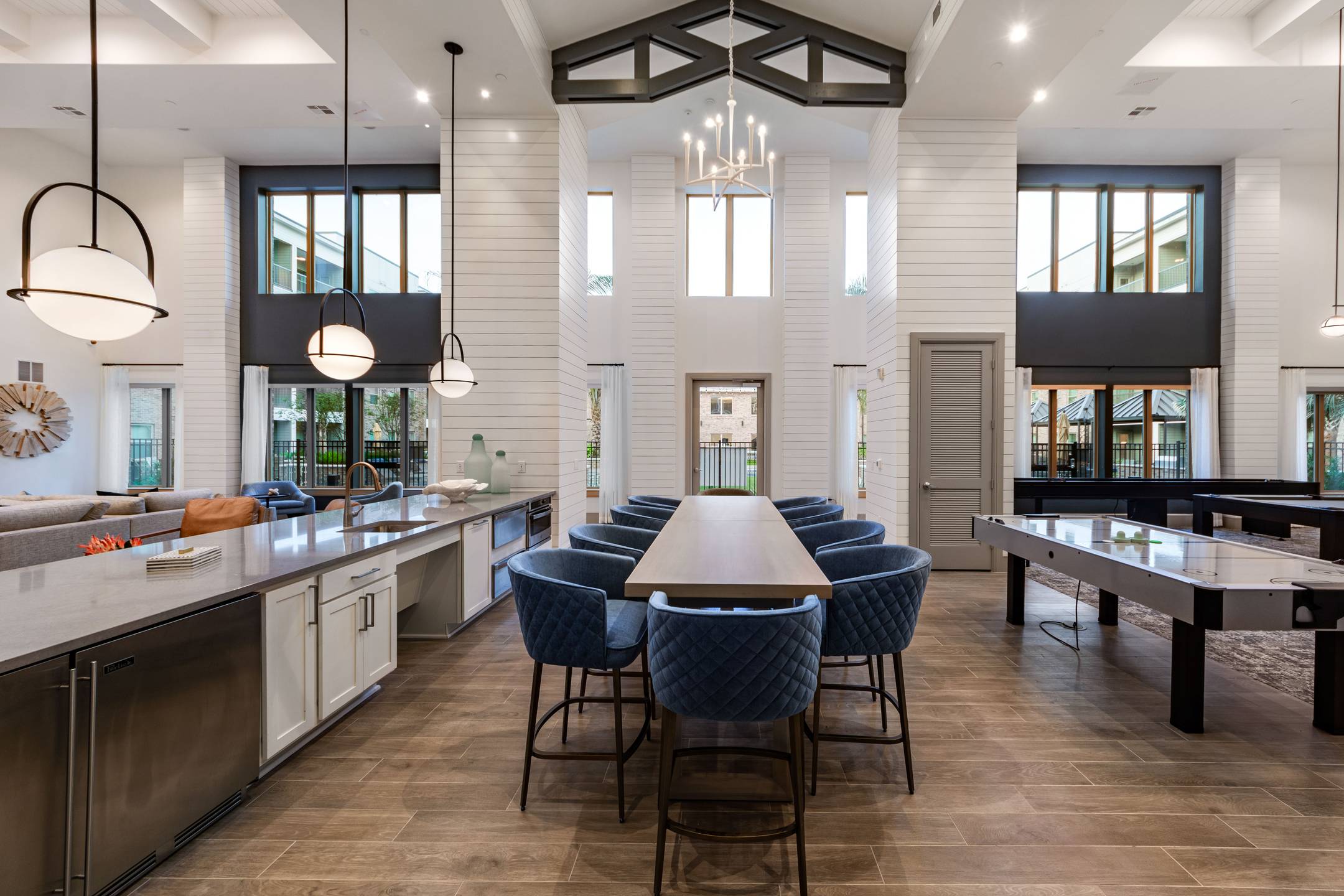 Pet-friendly apartments in La Porte, TX - Hawthorne at Fairmont